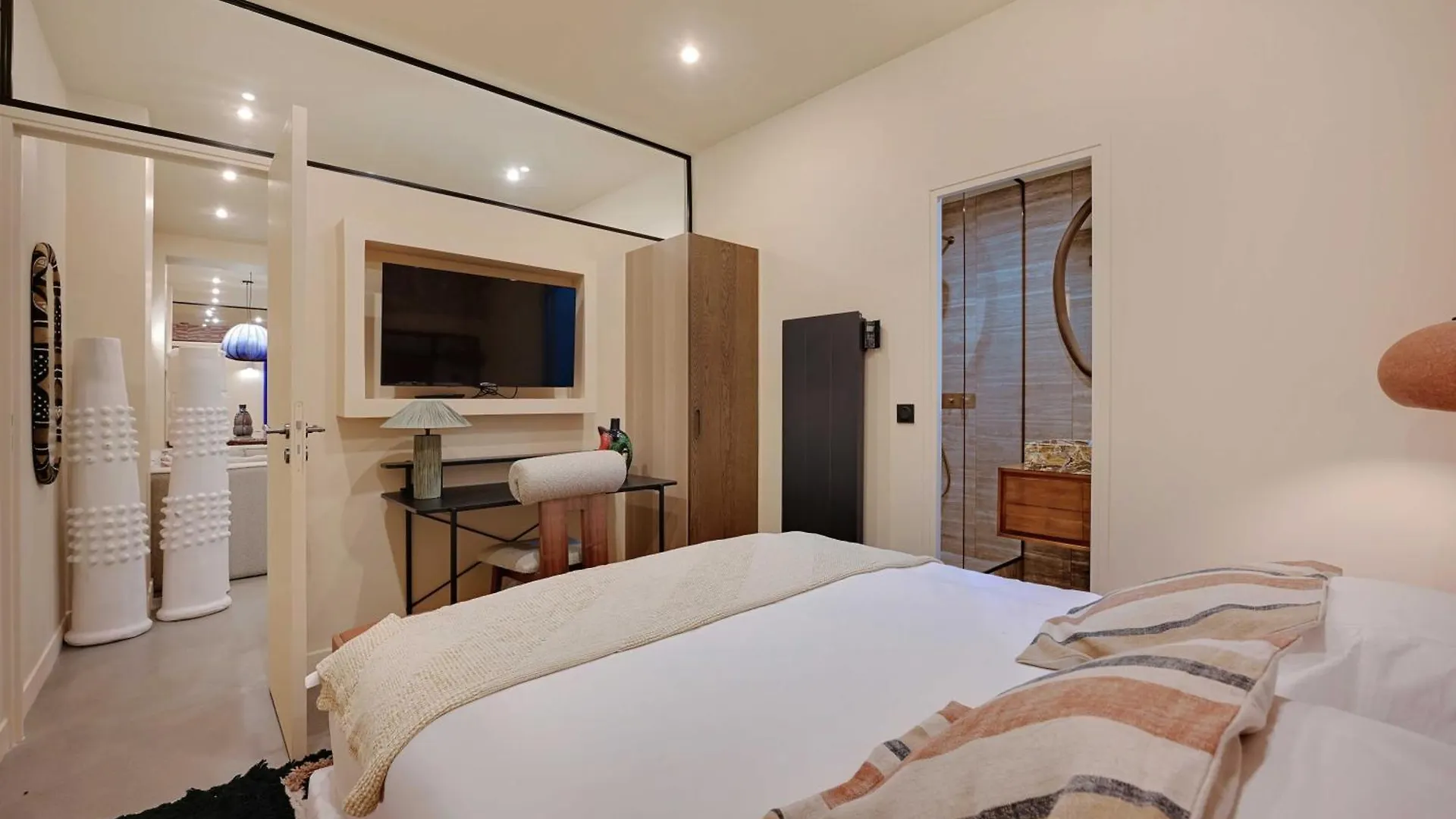 Exceptional Apartment - 4Br-8P- Le Marais Paris